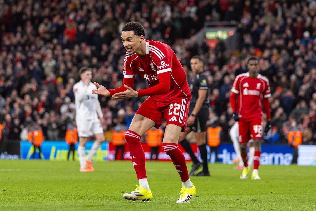 九游官网入口-利物浦首秀赛季五项赛事有进球，埃基蒂克成队史第二人